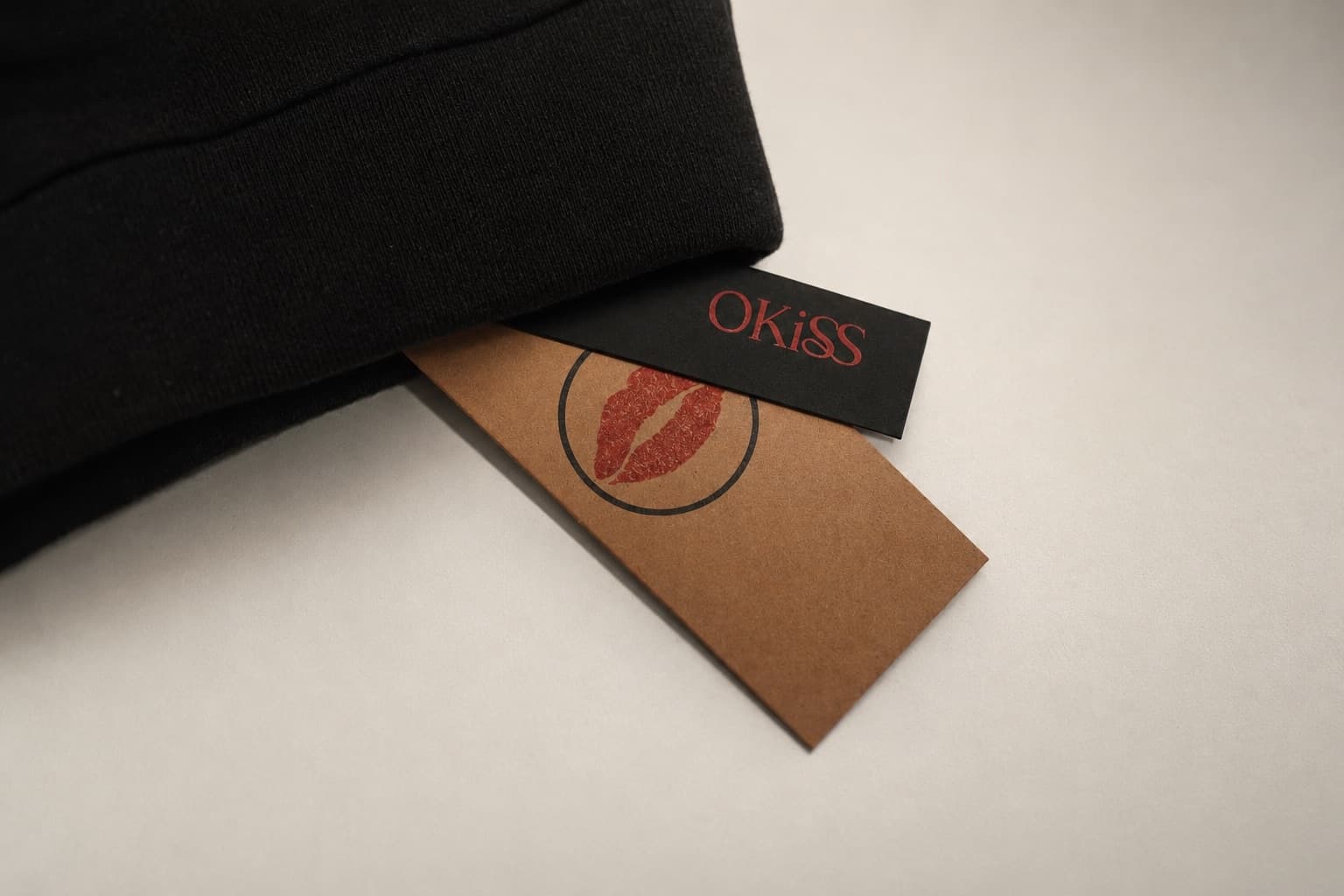 OKISS hang tag and woven label